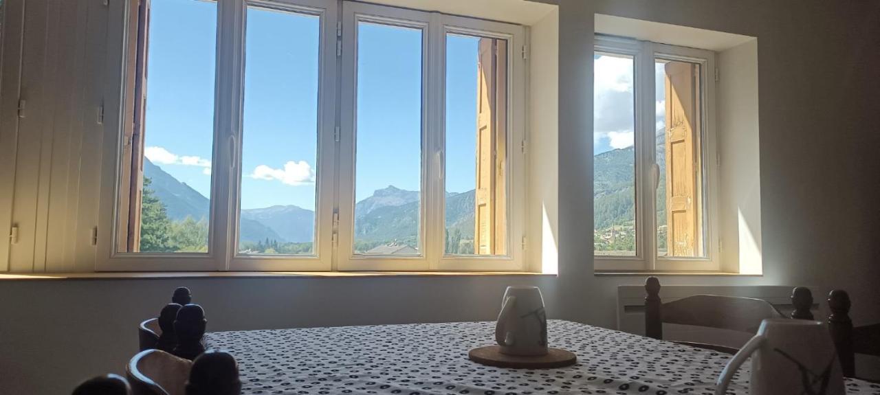 Barcelonnette : Bel Appartement Lumineux Esterno foto